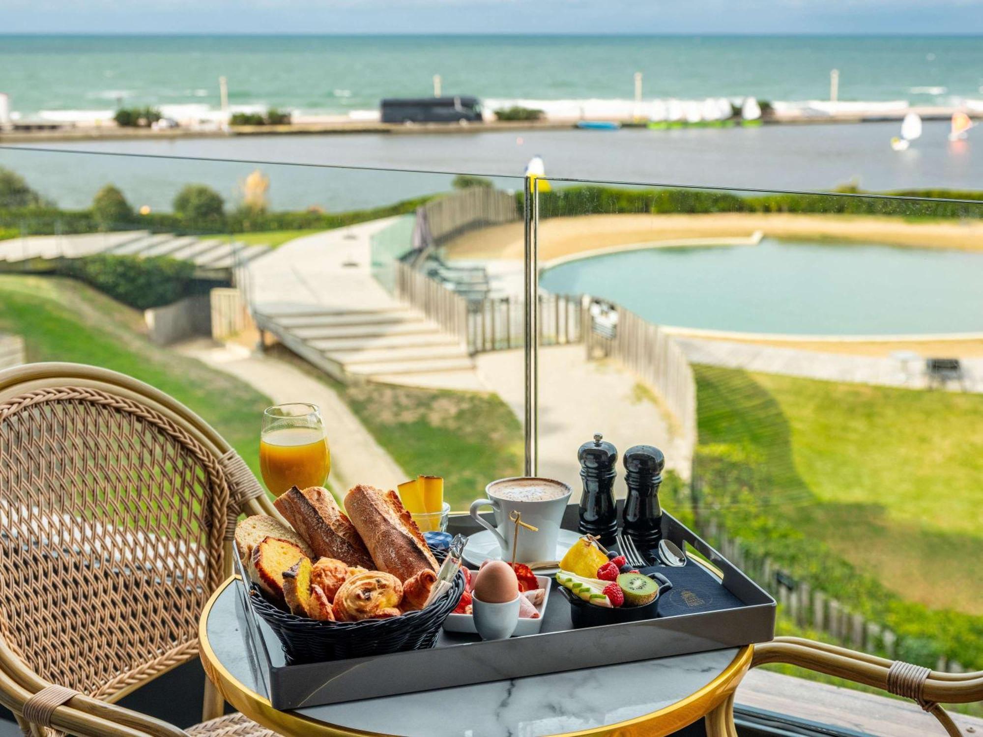 Hotel Cote Ouest Thalasso & D'olonne - Mgallery 4*