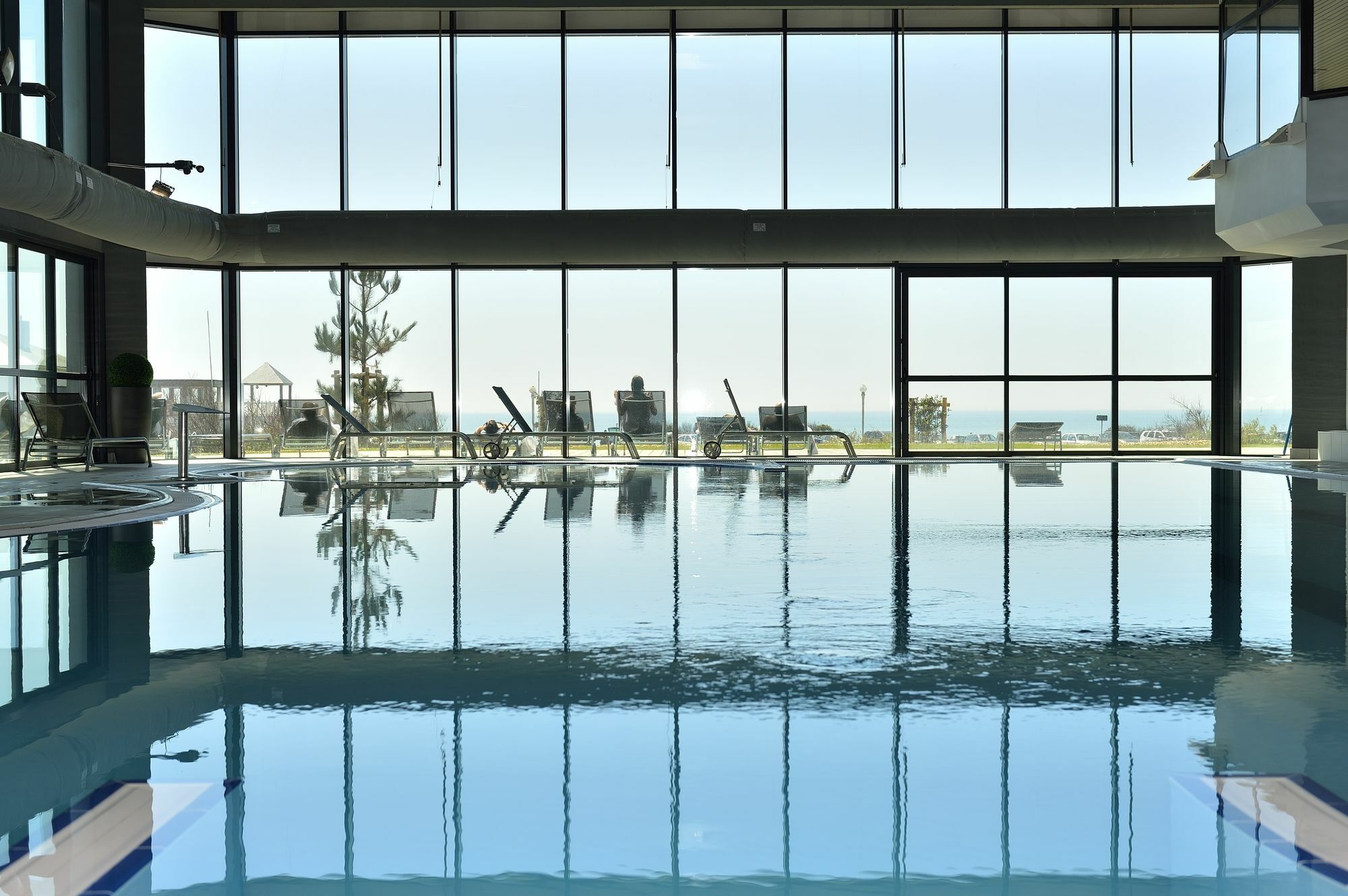 Cote Ouest Thalasso & D'olonne - Mgallery Les Sables-dʼOlonne